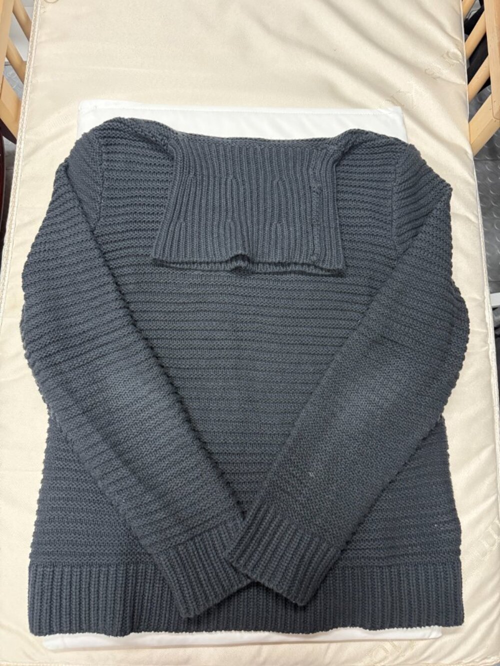 UpWest Charcoal Turtleneck Sweater Ribbed Cotton Sz M - Picture 3 of 4